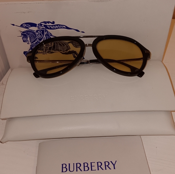 BURBERRY- BE4377 Jude XXL - Picture 2 of 6